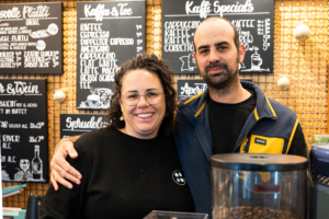 Corina und Elad Gastgeber vom Kaffieggä